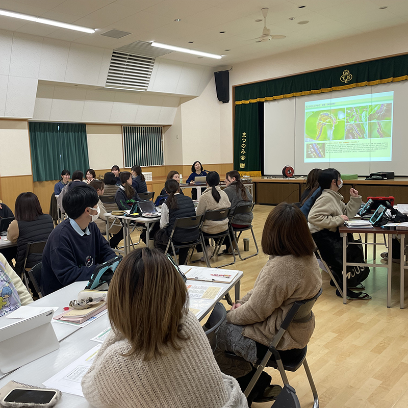 大学教員を招いての園内研修